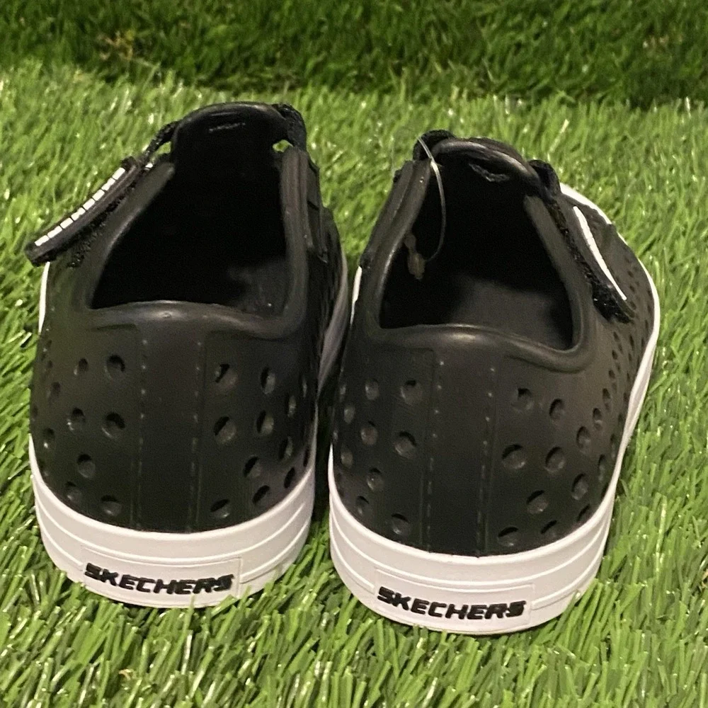 Skechers‎ Foamies Guzman Steps Aqua Surge Black White Toddler Size 7